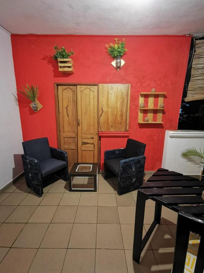La Maison De Canelya Котону Екстериор снимка