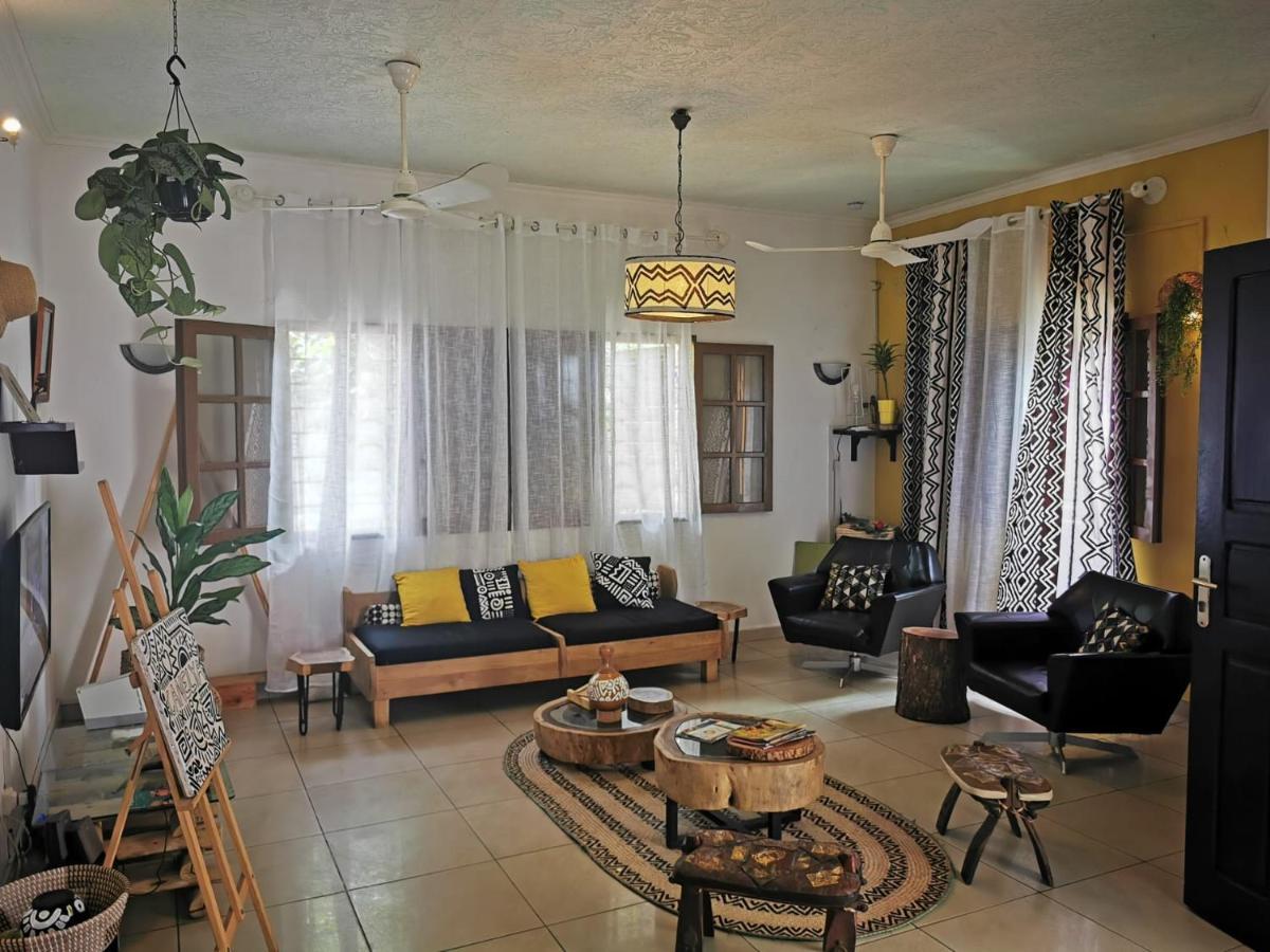 La Maison De Canelya Котону Екстериор снимка