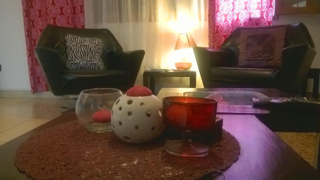 La Maison De Canelya Котону Екстериор снимка