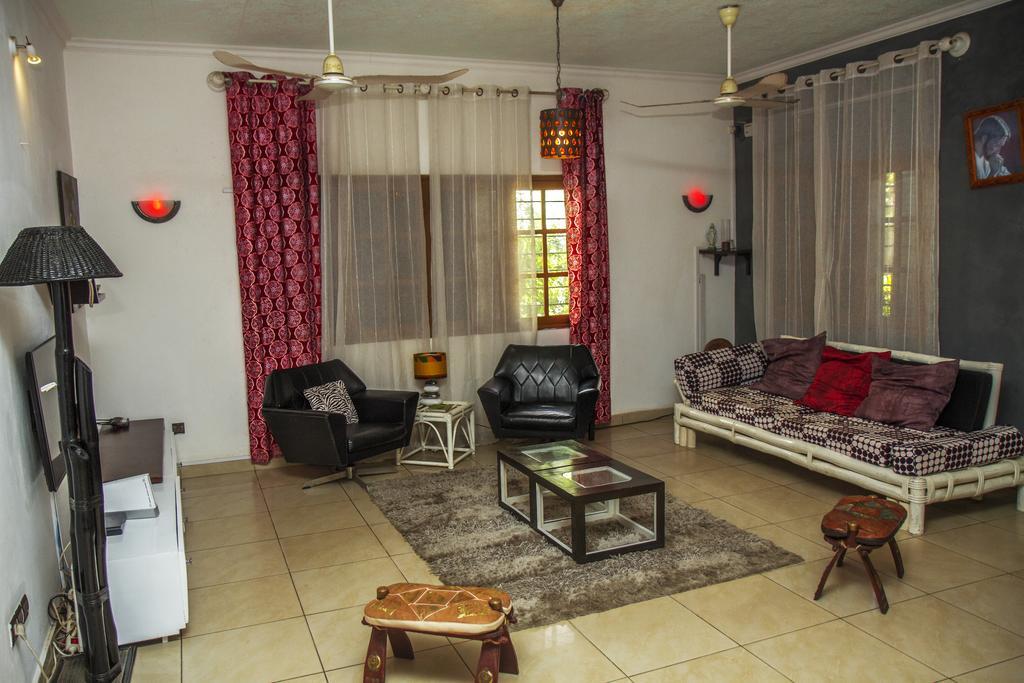 La Maison De Canelya Котону Екстериор снимка